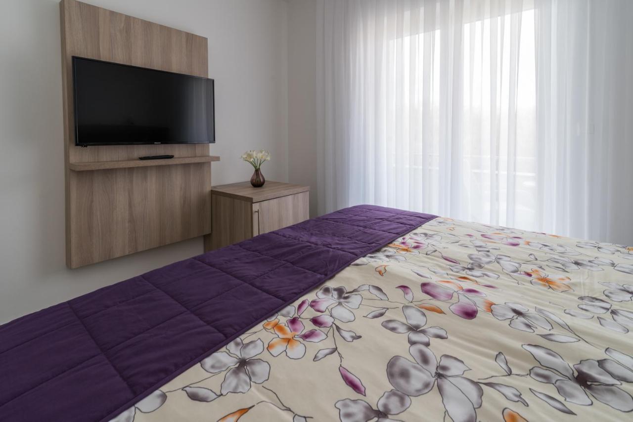 Apartments & Rooms Lavanda Malinska Exterior photo